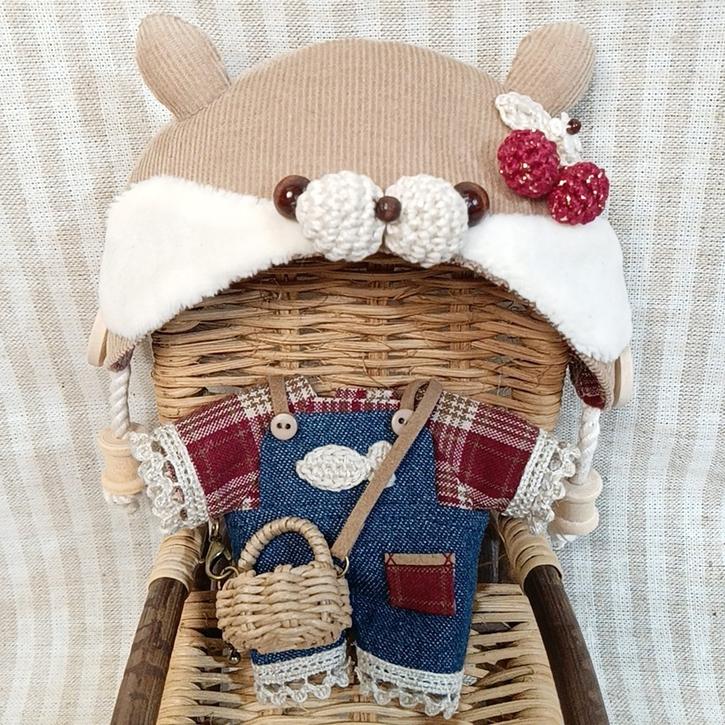 カントリーカワウソちゃん(ボルドー)