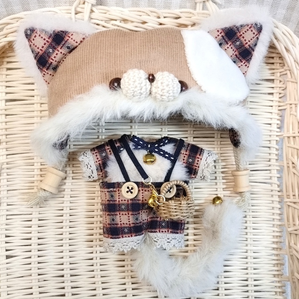 こねこちゃん🐈🐾ラピスラズリ