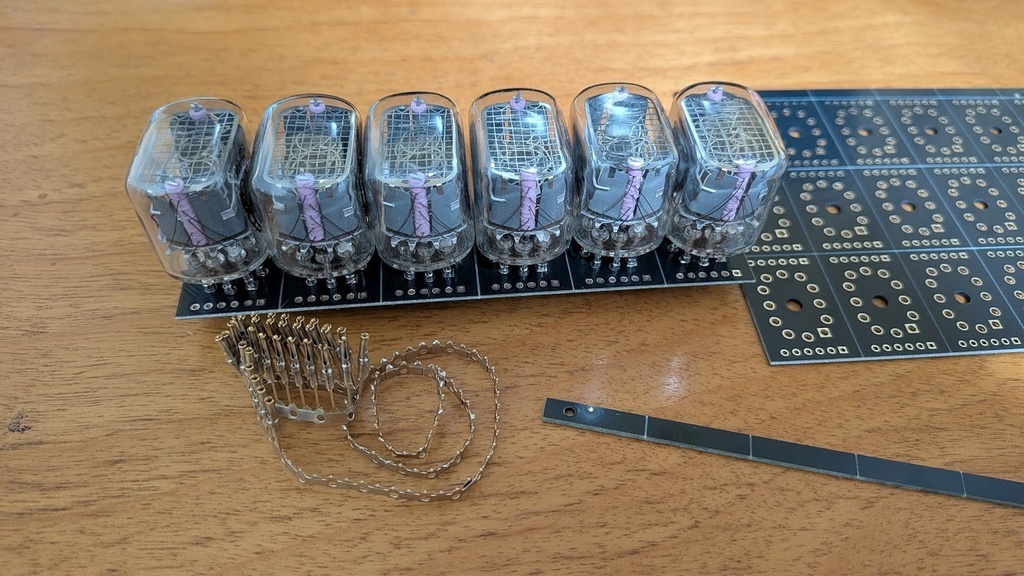 ニキシー管ピッチ変換基板 IN-12A/IN-12B→2.54mmピッチ