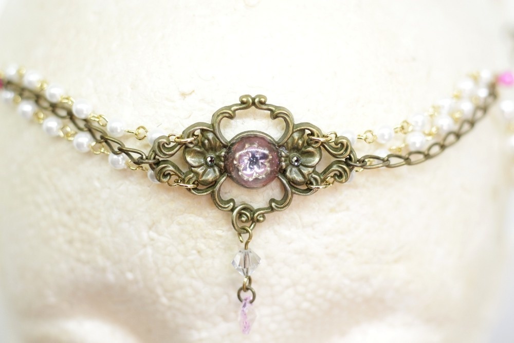 春を望む者の額飾り