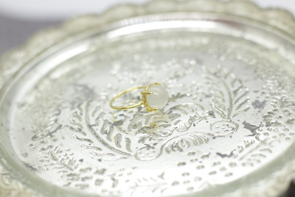 夢見るムーンストーンのリング