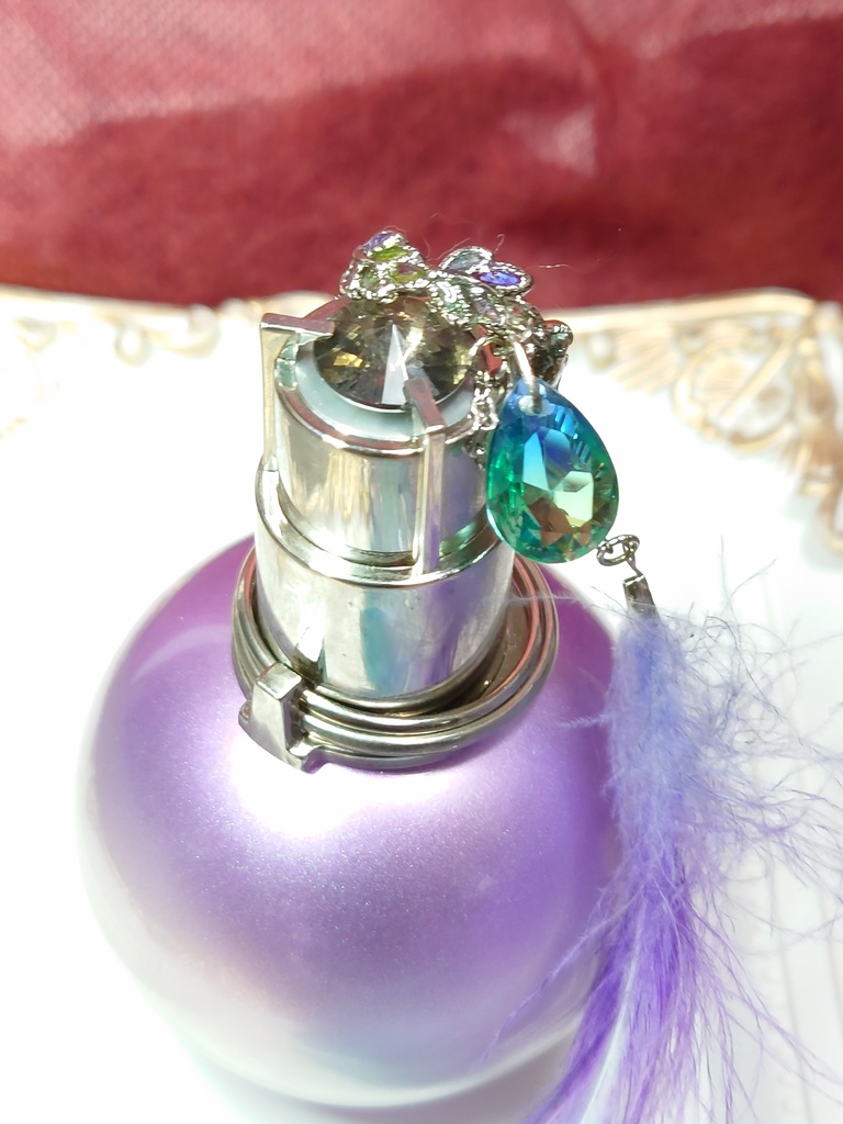 【ラキオイメージ】Swallow【イヤーカフ】銀色×青緑グラデ