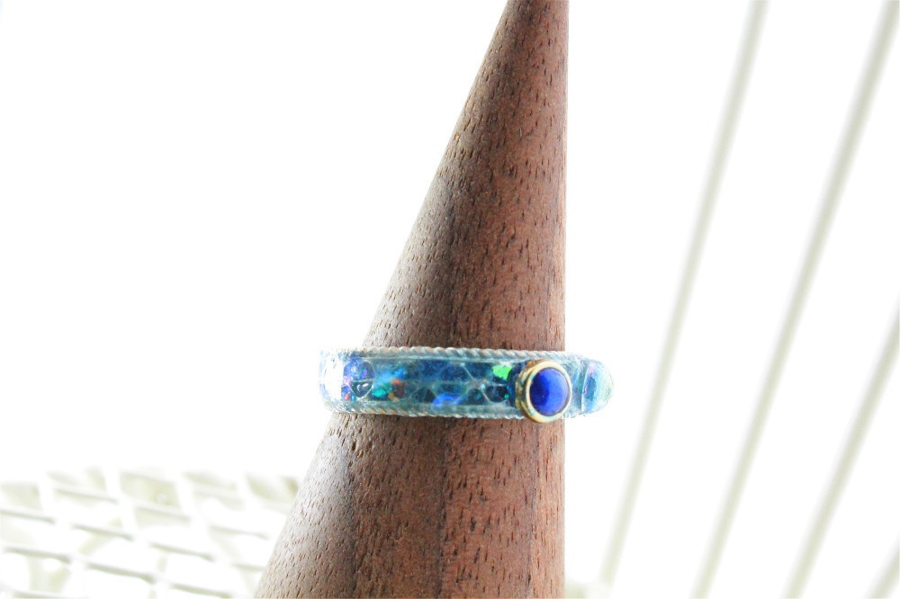 ステンドグラス風リング