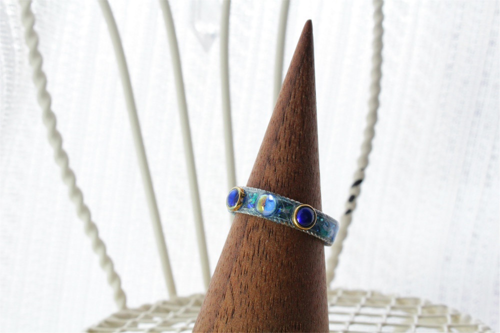 ステンドグラス風リング