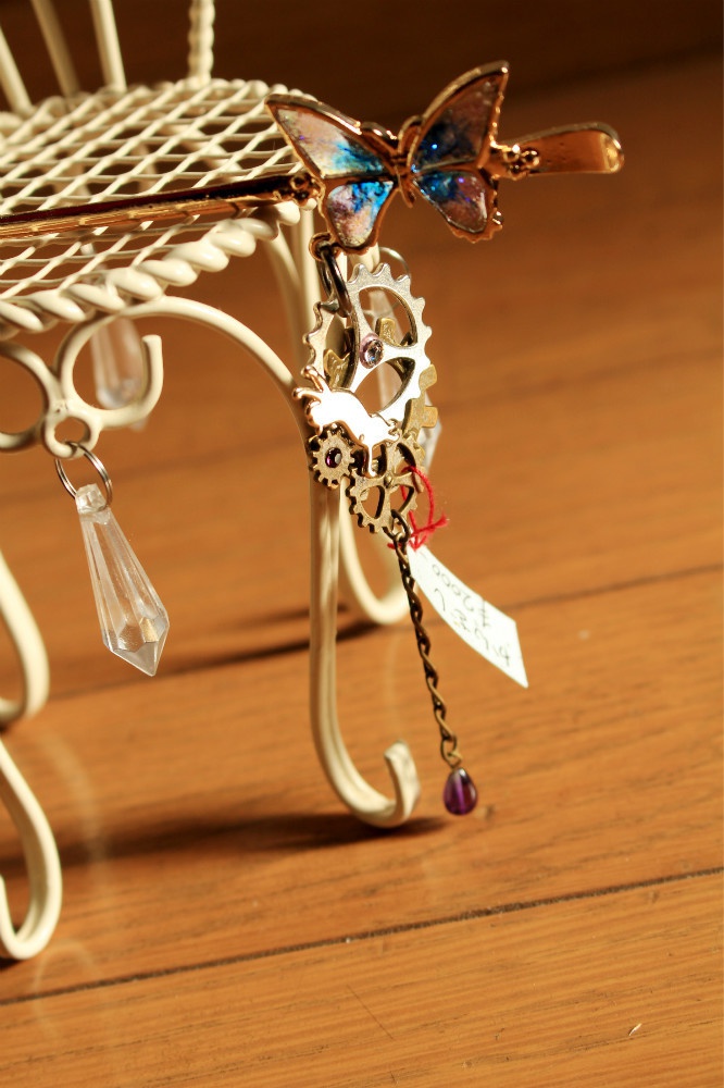 世界は猫が廻してる~蝶~かんざし