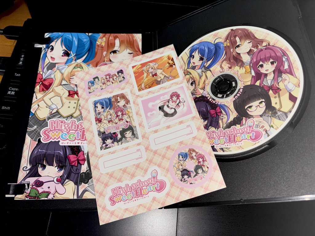 架空のギャルゲー本『Highschool♡SweetHeart』