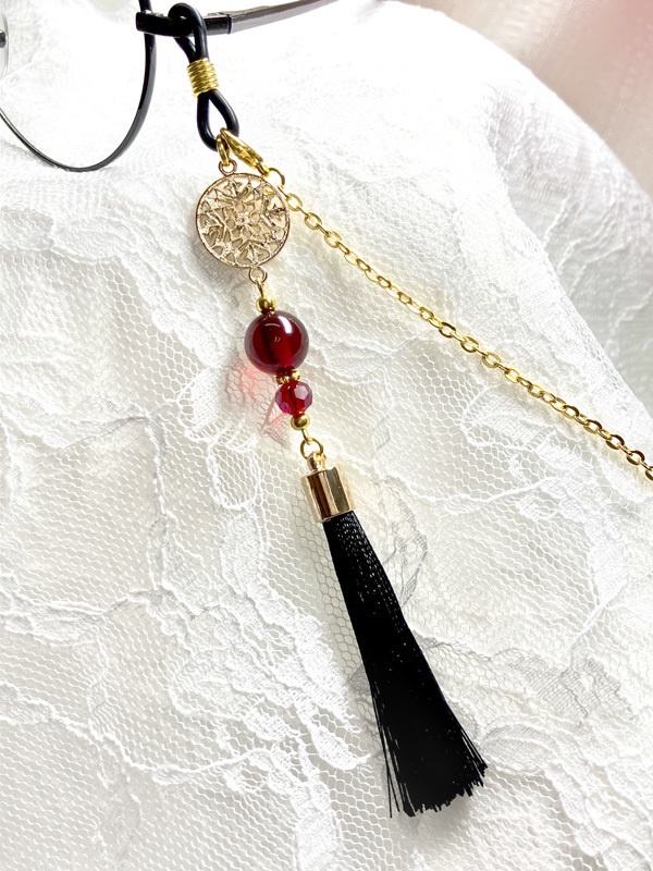 【アジアン風 眼鏡チャーム】〈肥前忠広カラー〉