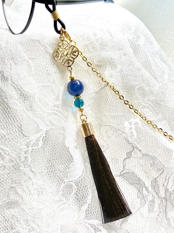 【アジアン風 眼鏡チャーム】〈南海太郎朝尊カラー〉