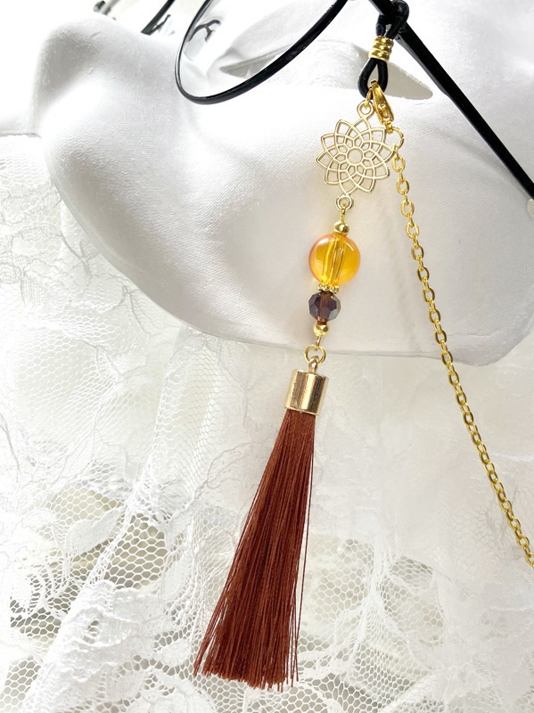 【アジアン風 眼鏡チャーム/イヤリング&ピアス】〈山伏国広カラー〉