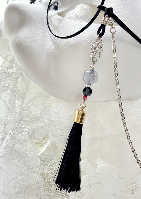 【アジアン風 眼鏡チャーム/イヤリング&ピアス】〈同田貫正国カラー〉