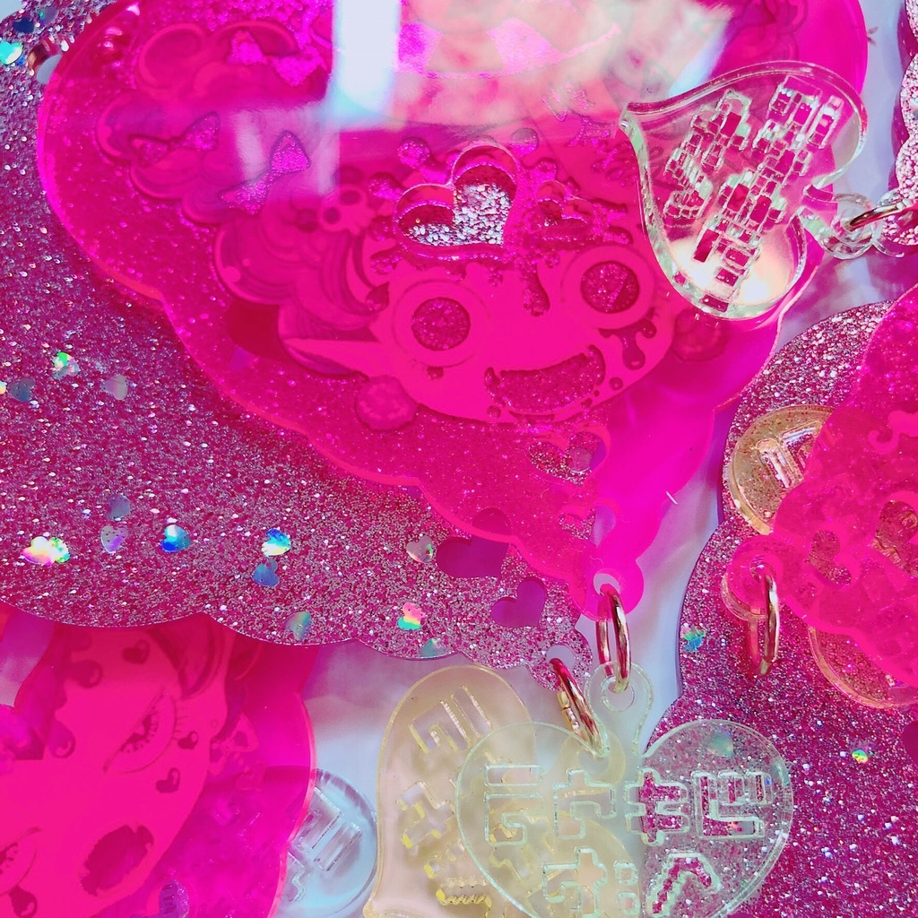 『ぞんび3人娘生首アクリルキーホルダー』