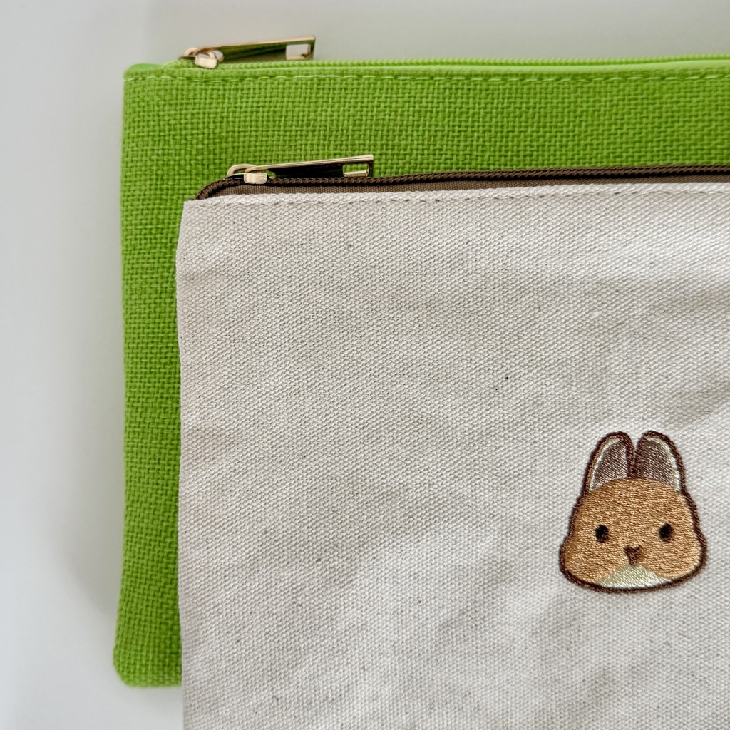 うさぎのうい 刺繍ポーチ ホワイト