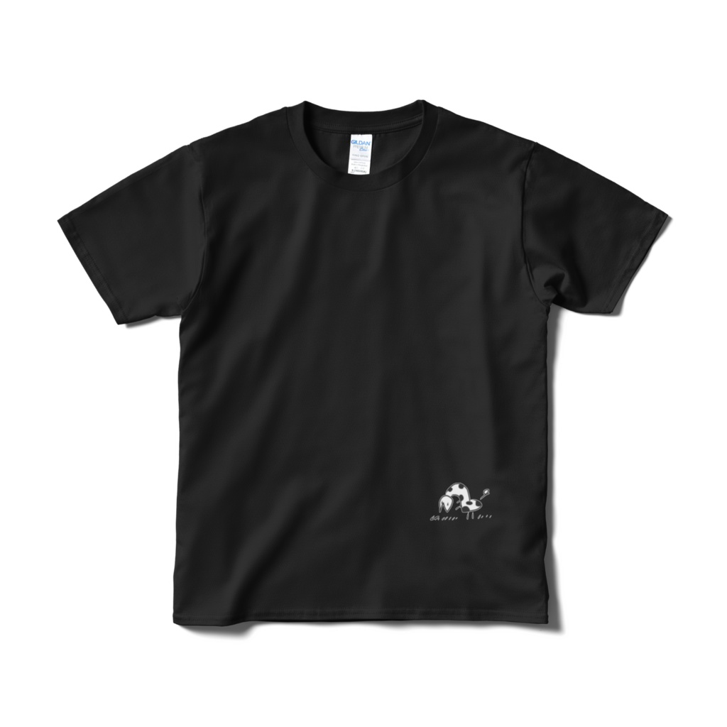 くさをはむきりんさんTシャツ