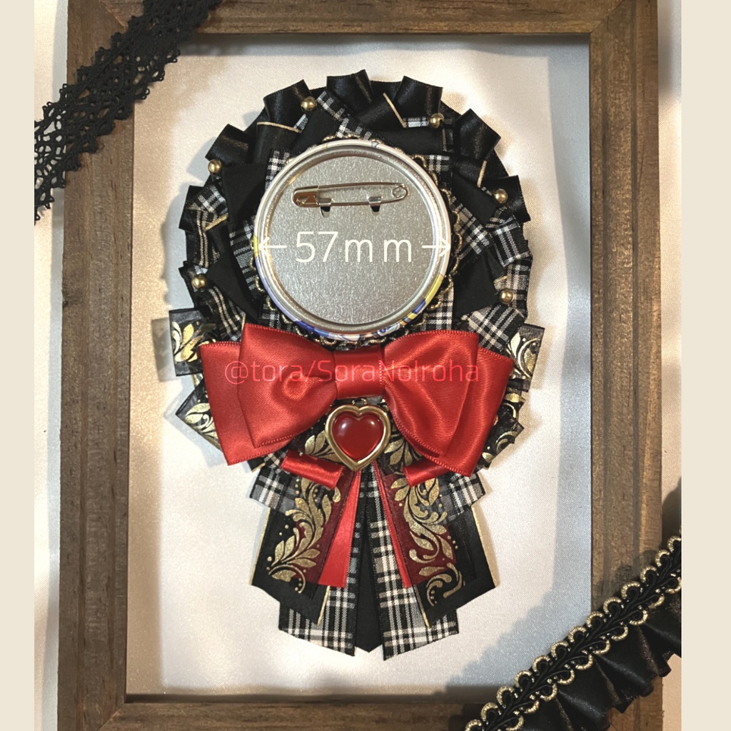 黒×赤系 リボンロゼット(57mm缶バッジ用)