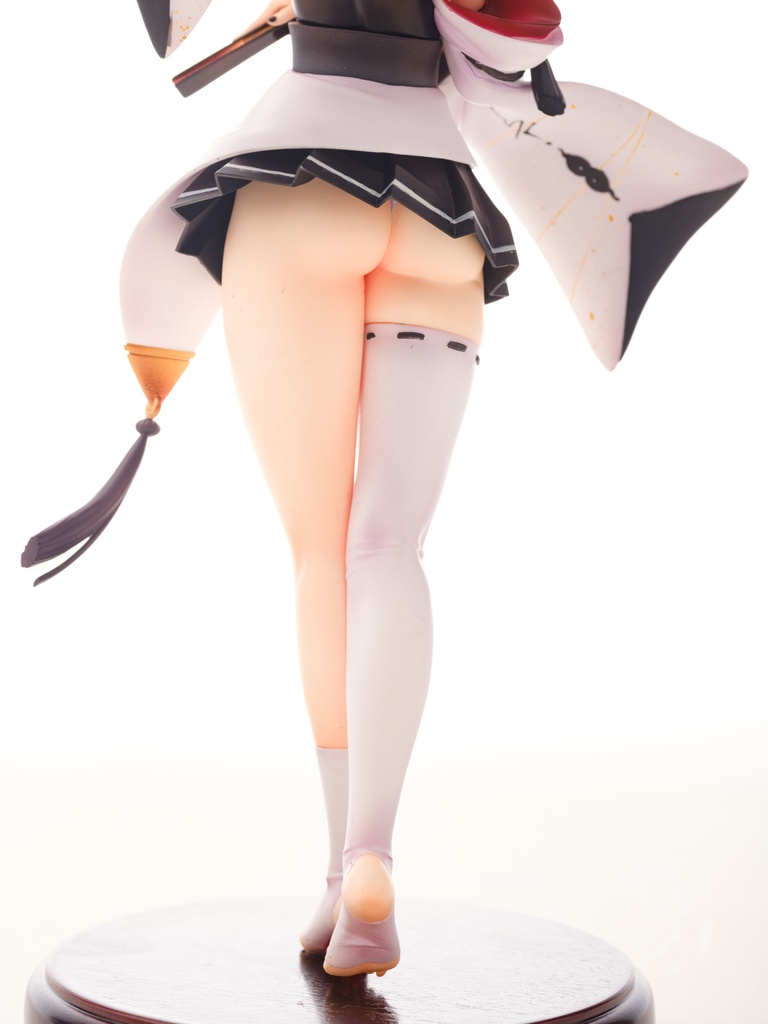 ブルーアーカイブ 天地ニヤ 1/7スケール ガレージキット