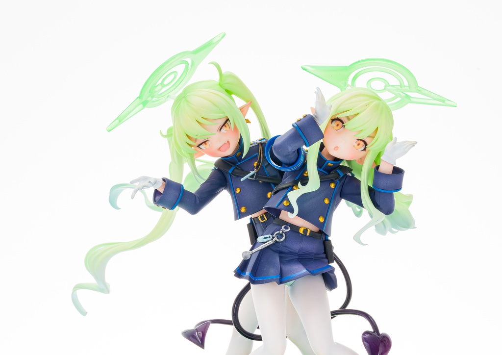 ノゾミ&ヒカリ ブルーアーカイブ 1/7スケールガレージキット