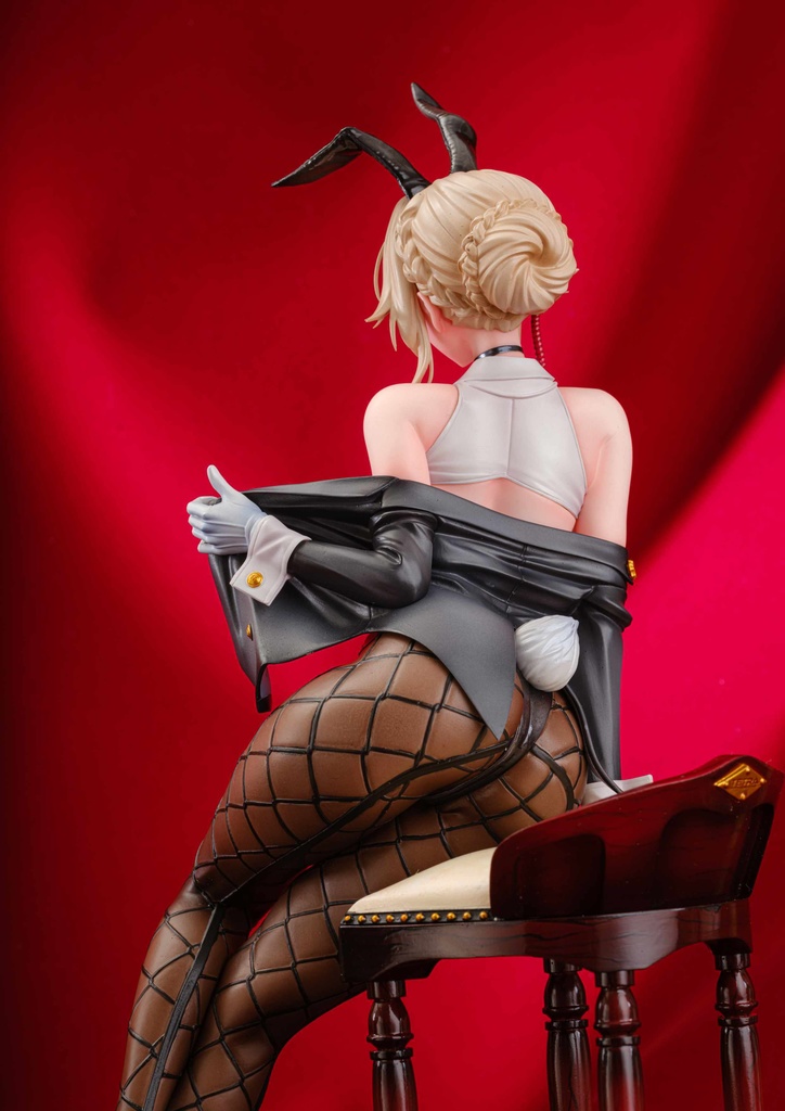 3月初旬倉庫発送予定 エード:エージェントバニー NIKKE 1/7スケールガレージキット