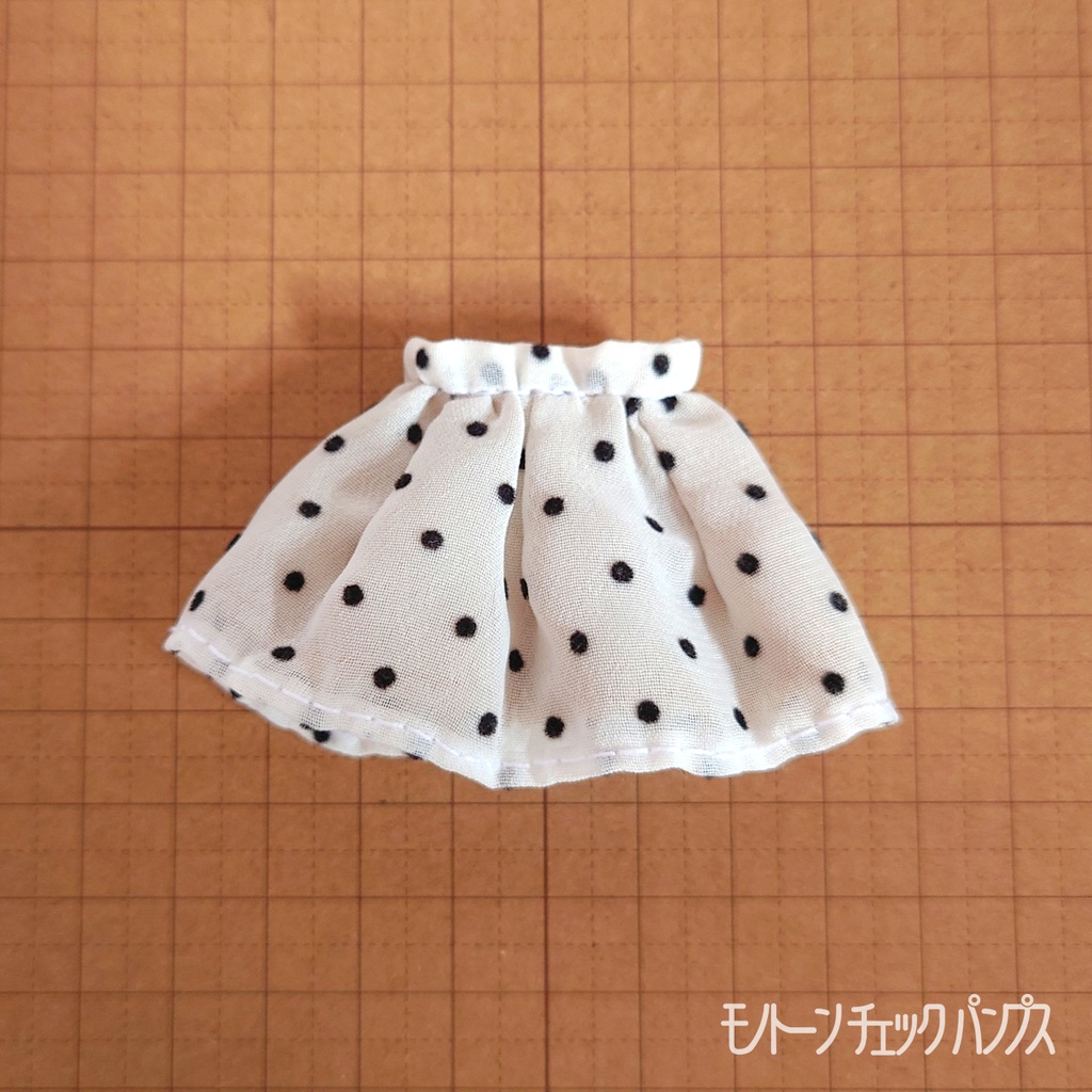 【数量限定】1/12ドール用 ドット柄 ミディスカート