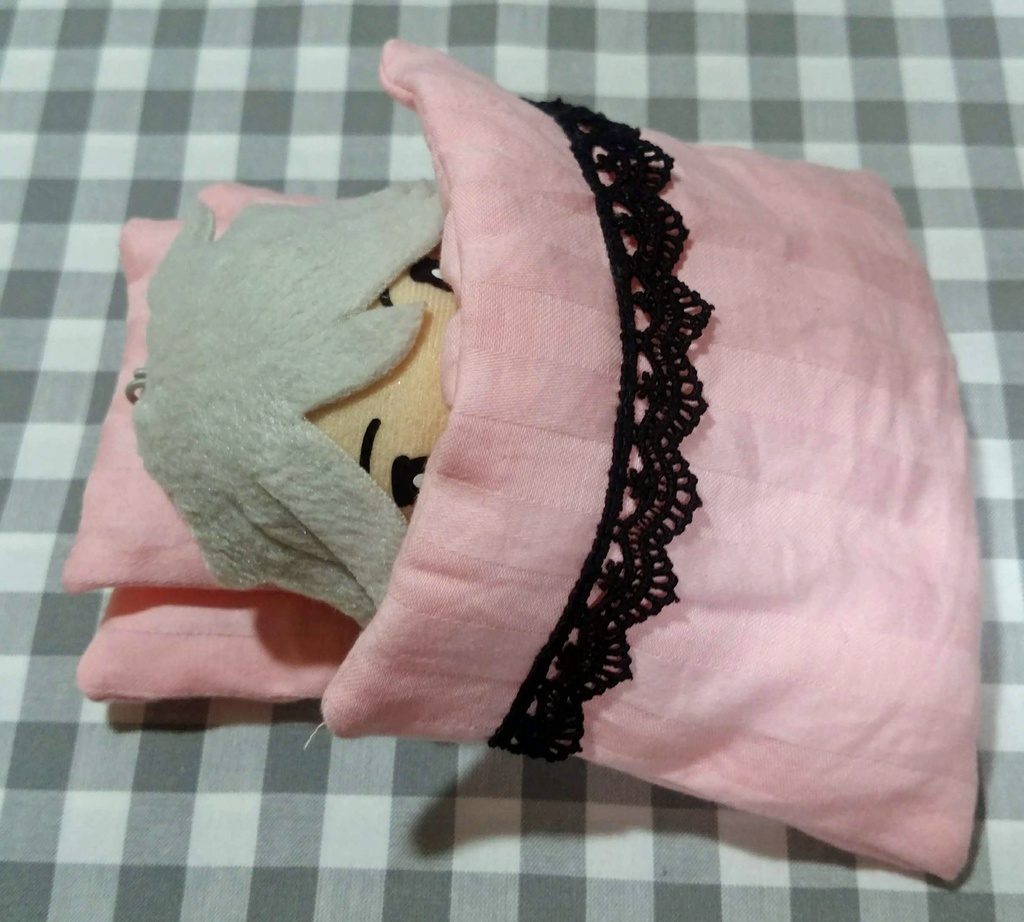 ドール・ぬい用お布団三点セット【受注生産】