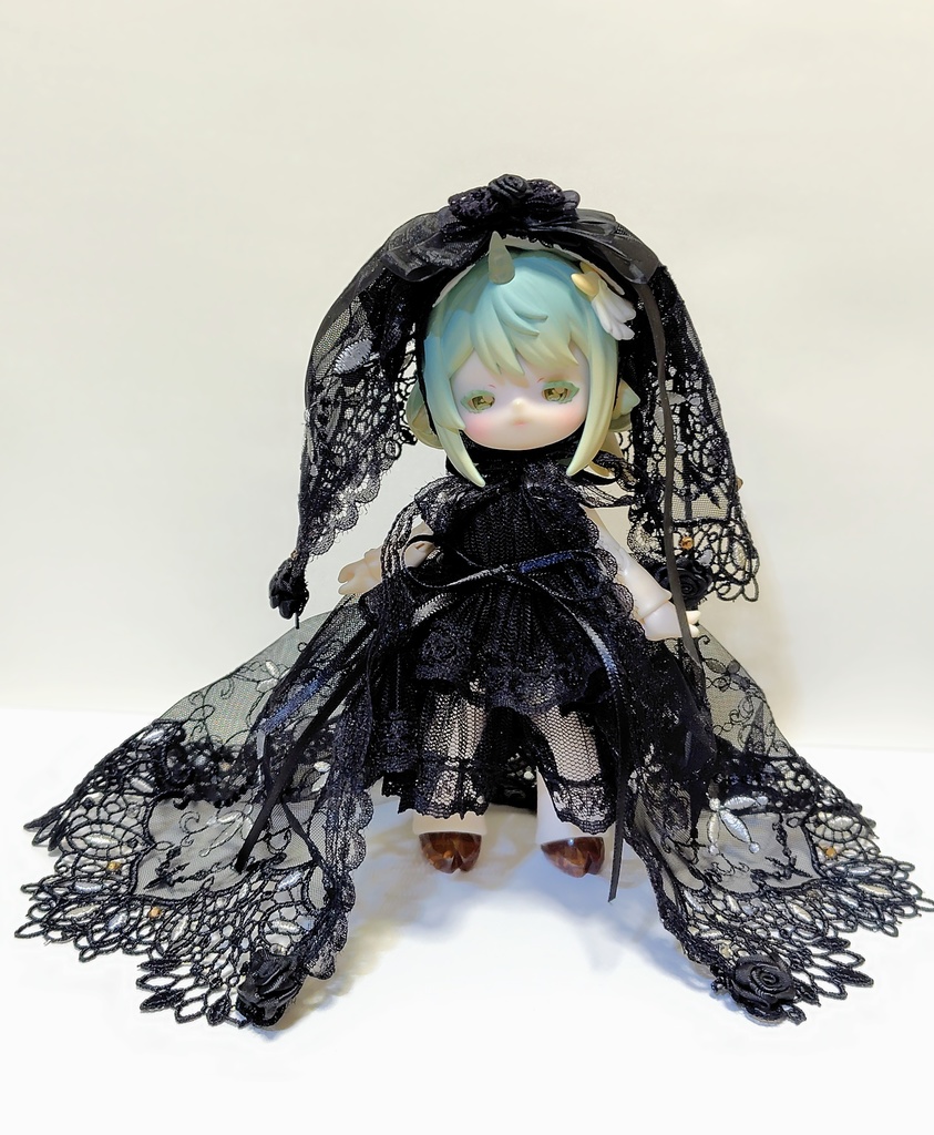 シースルーウエディング風ドレス 黒×黒