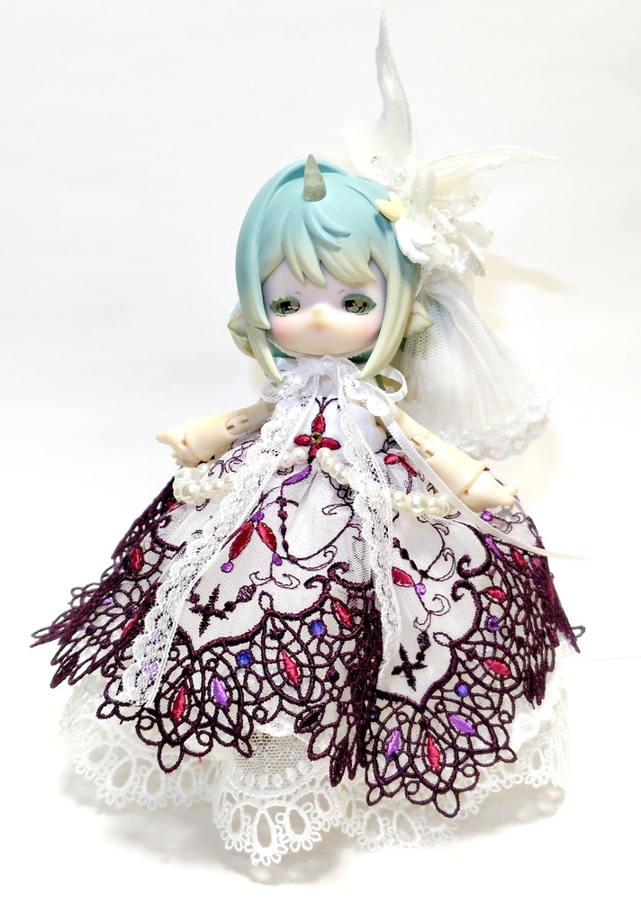 バタフライベールドレス