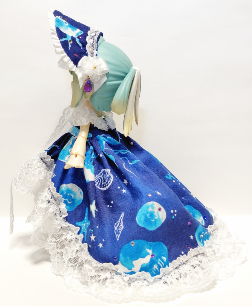 クラゲ柄　オフショルダー風フィッシュテール