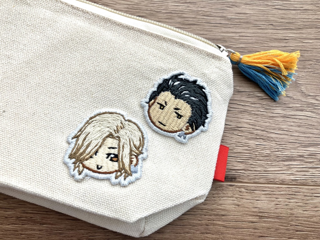 刺繍ワッペンポーチ