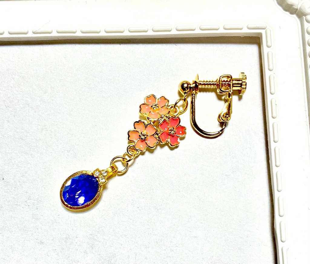 桜と猫の魔獣〜絆〜イヤリング・ピアス