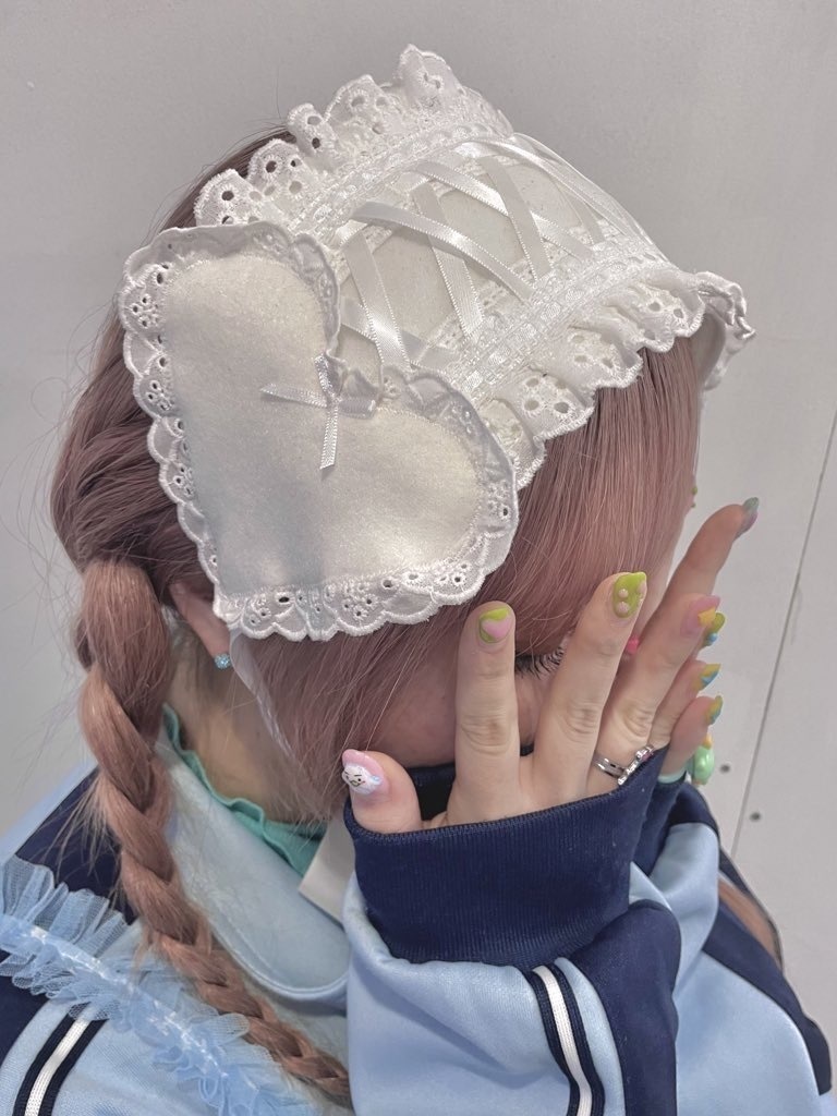 🤍モコモコフリースなホワイトハートヘッドドレス🤍