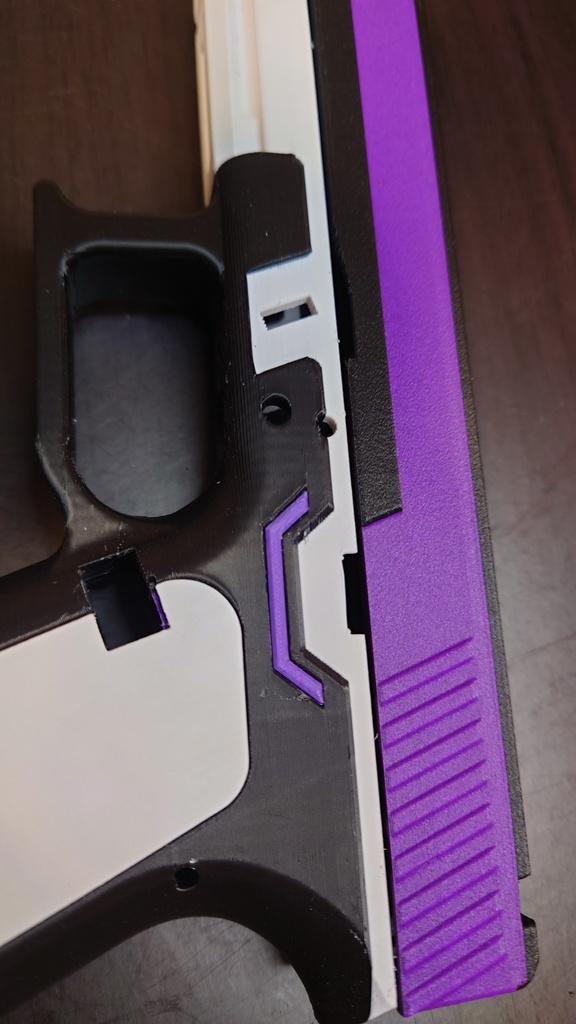 第17号ヴァルキューレ制式拳銃 改造キット