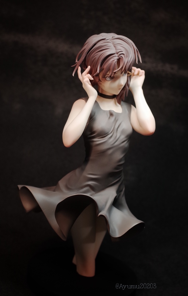 「岩倉玲音 半身像」ノンスケール未塗装未組み立てガレージキット