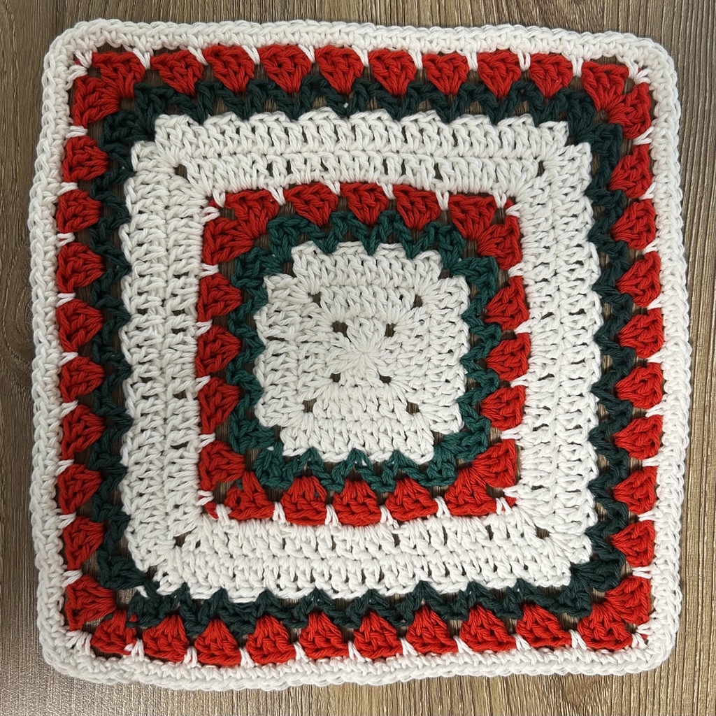 お花の手編みハンカチ