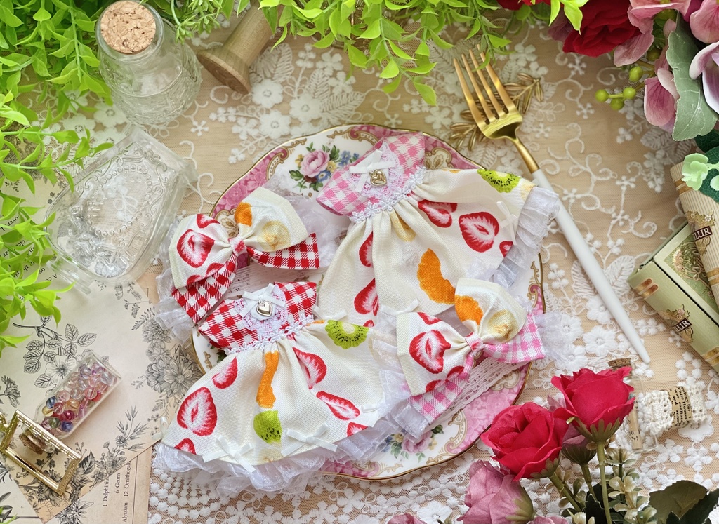 復刻版🍓フルーツサンドおべべ🍎