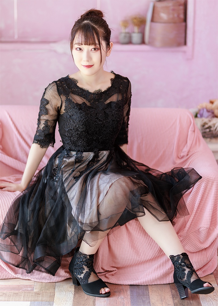 デジタル写真集「Dress on Nepi」