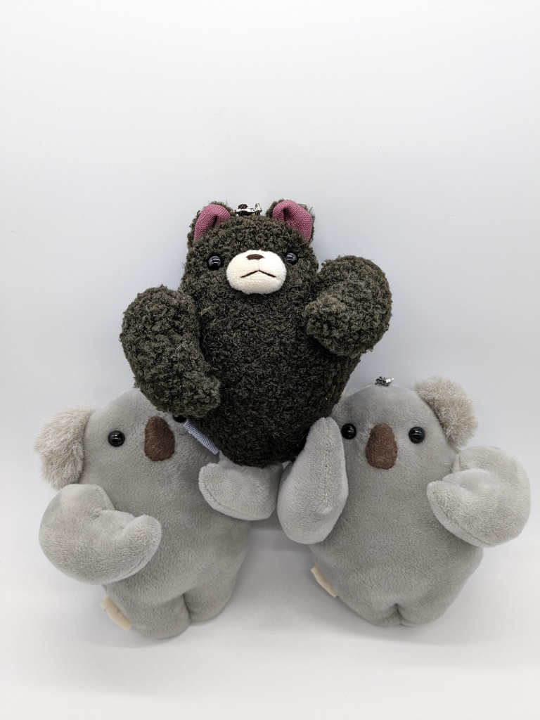 たよりがいある動物たちのぬいぐるみキーホルダー【コアラ