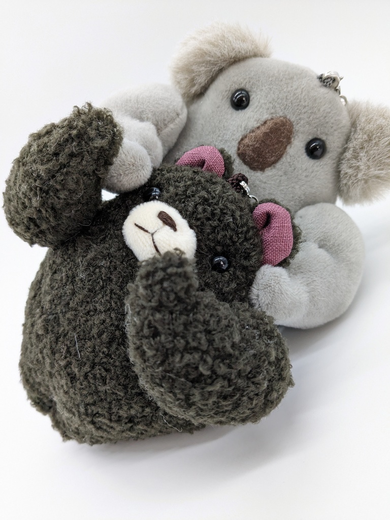 たよりがいある動物たちのぬいぐるみキーホルダー【コアラ】