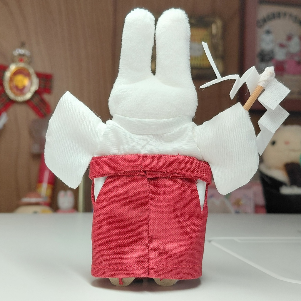 ちいさな巫女うさぎちゃんぬいぐるみ
