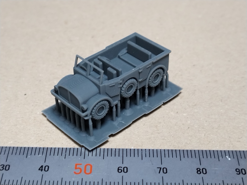 1/144 重統制型乗用車 ホルヒ108