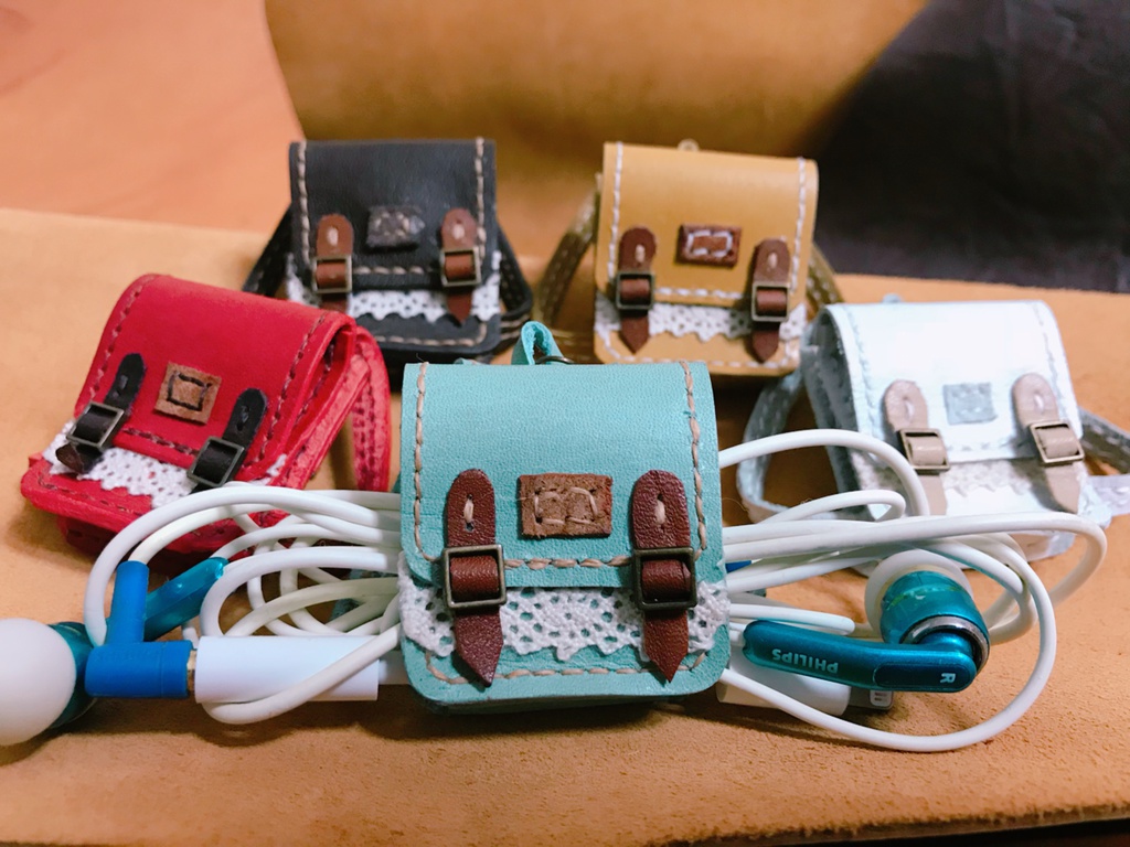 【本革】リュック型コードホルダー【オリジナルデザイン】
