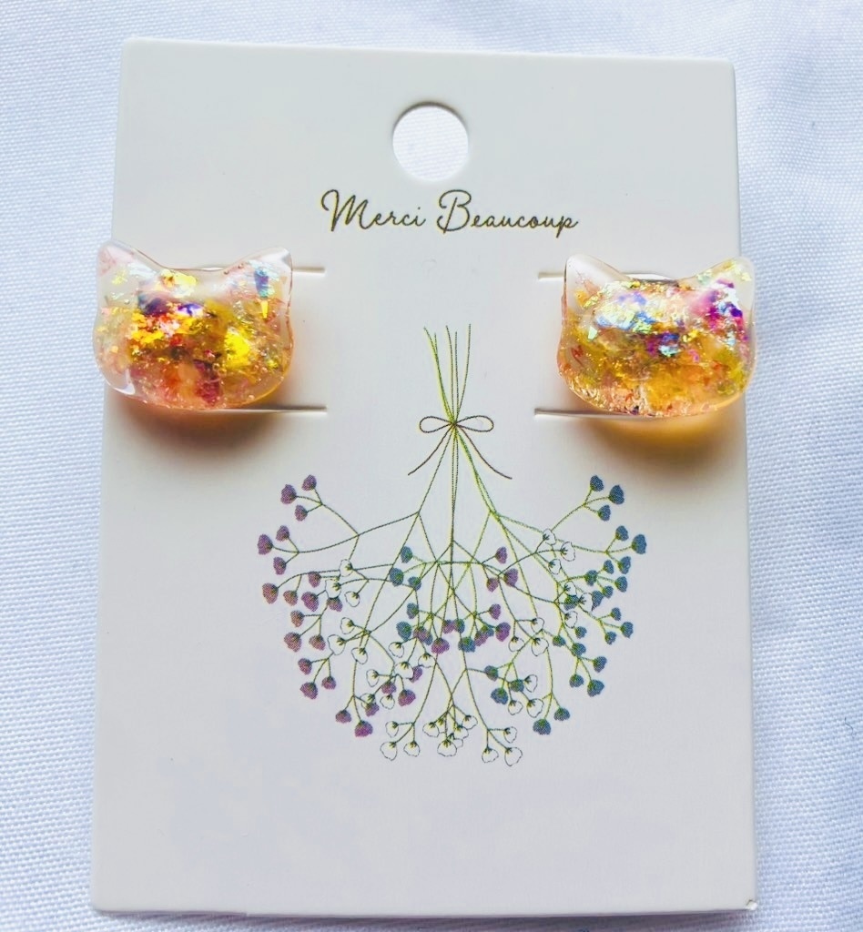 Aurora Cat – 猫のキラキラピアス(両耳用)