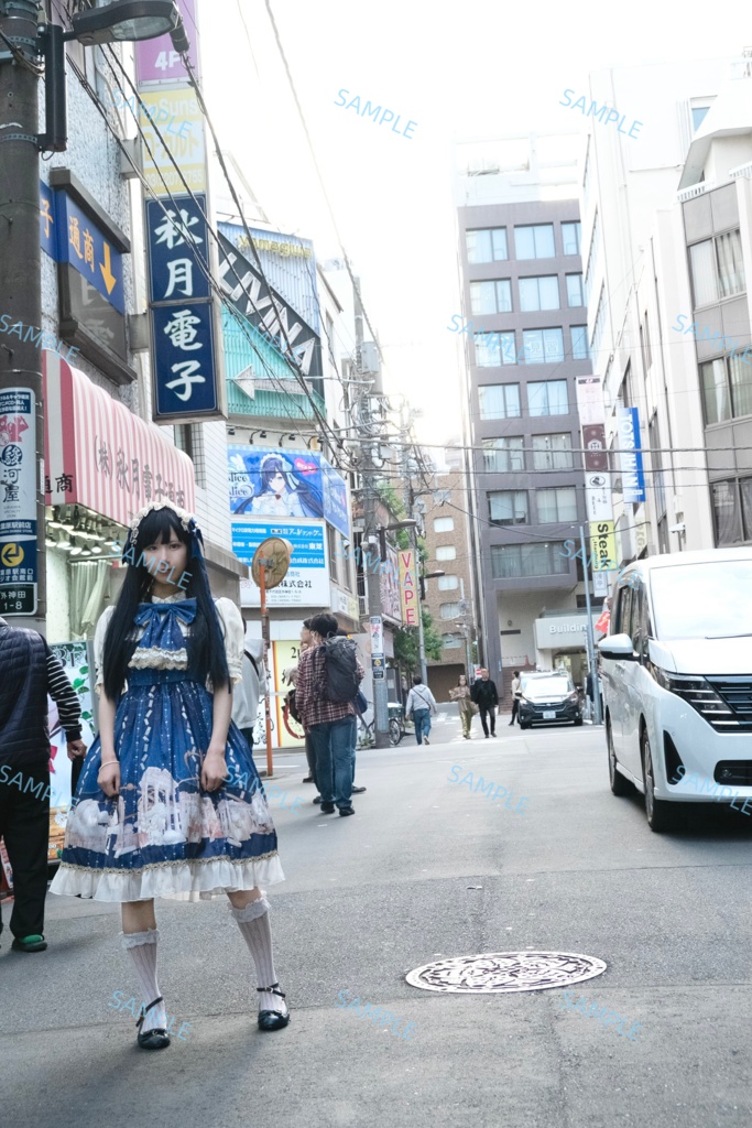 元秋葉原JKリフレ嬢写真集『てんじょうびと★』