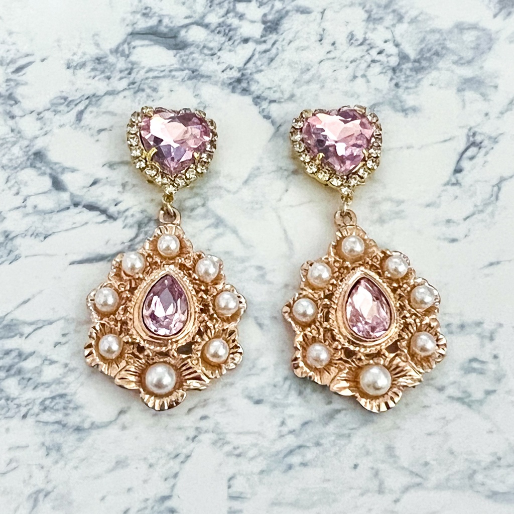 ハートと雫のビジュピアス