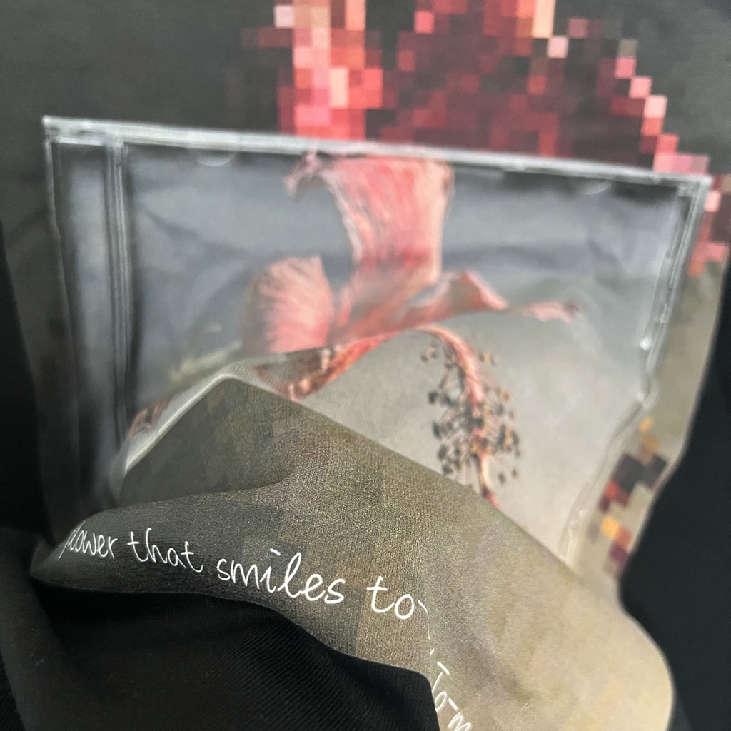 12 Faded Flowers | Big T-shirt Black | 03: Hibiscus (ハイビスカス)