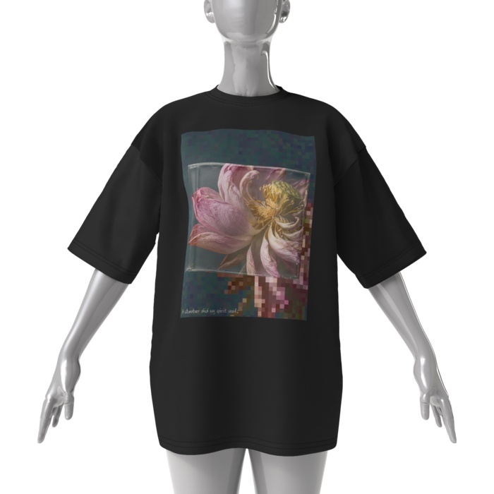 12 Faded Flowers | Big T-shirt Black | 06: Lotus (蓮)