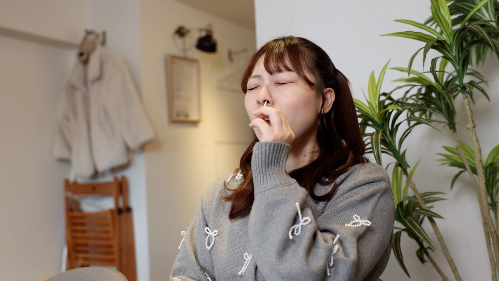 えりれろさんのくしゃみ Erirero's sneezing