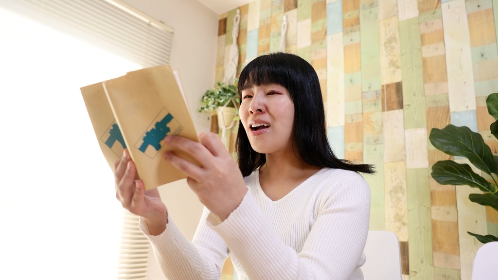 桐谷美羽さんのくしゃみ Miu Kiritani's sneezing