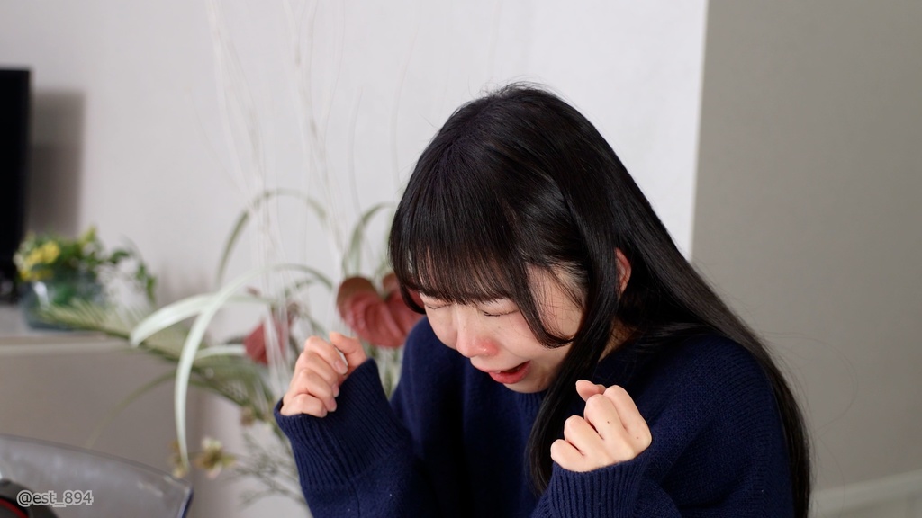 泉りおんさんのくしゃみ2 Rion Izumi's sneezing 2
