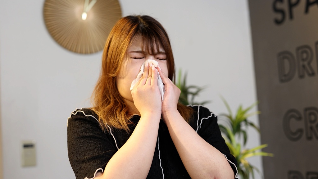 あまねさんのくしゃみ9 Amane's sneezing 9