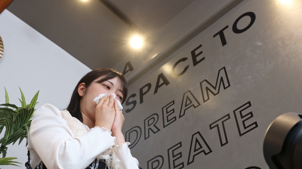 さらみさんのくしゃみ Sarami's sneezing