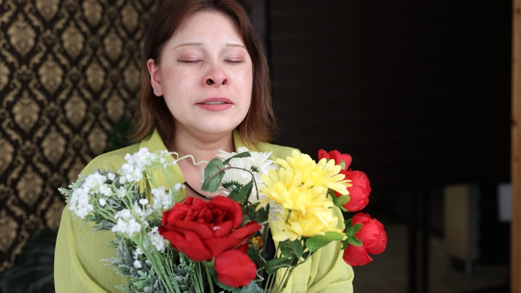 きらさんの止まらないくしゃみ Kira's non-stop sneezing